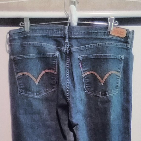Levi's 512 Perfectly Slimming Straight Leg Jeans - Picture 4 of 8